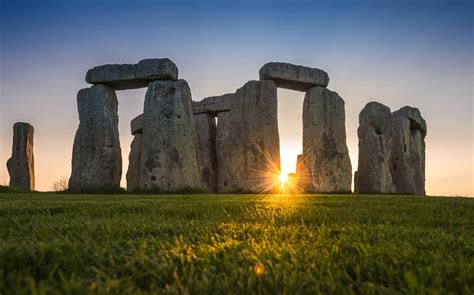 Pagan Divination and the Summer Solstice: Tapping into Mystical Energies